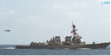 US and UK Strike Back at Houthis After Ship Attacks